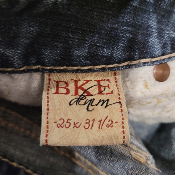 BKE Stella Stretch - Picture 6 of 6